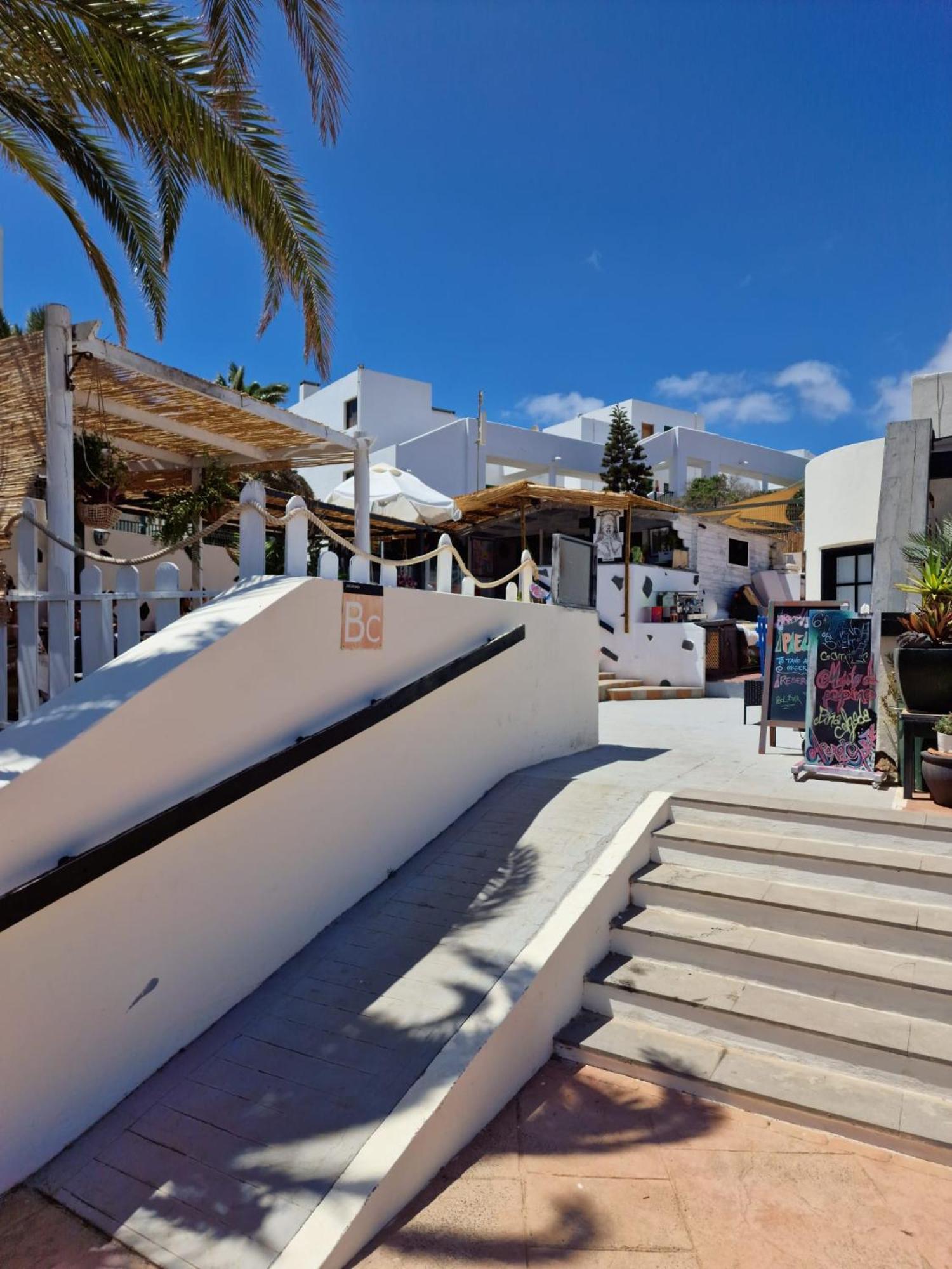 Rockbeach Bungalow Коста Тегисе Екстериор снимка